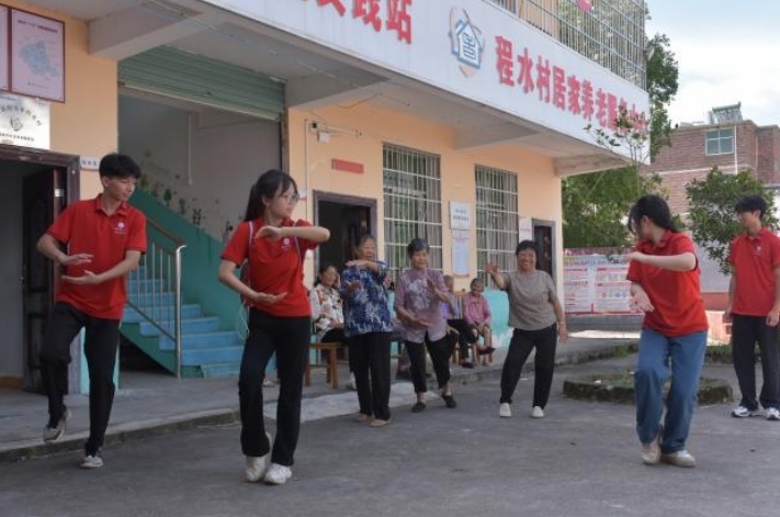 直播性爱-成人性爱直播-欧美性爱直播
学子深入基层开展火热实践